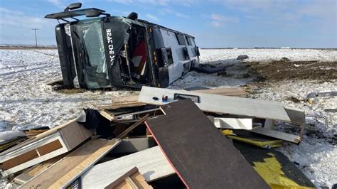 shania twain crew bus crash